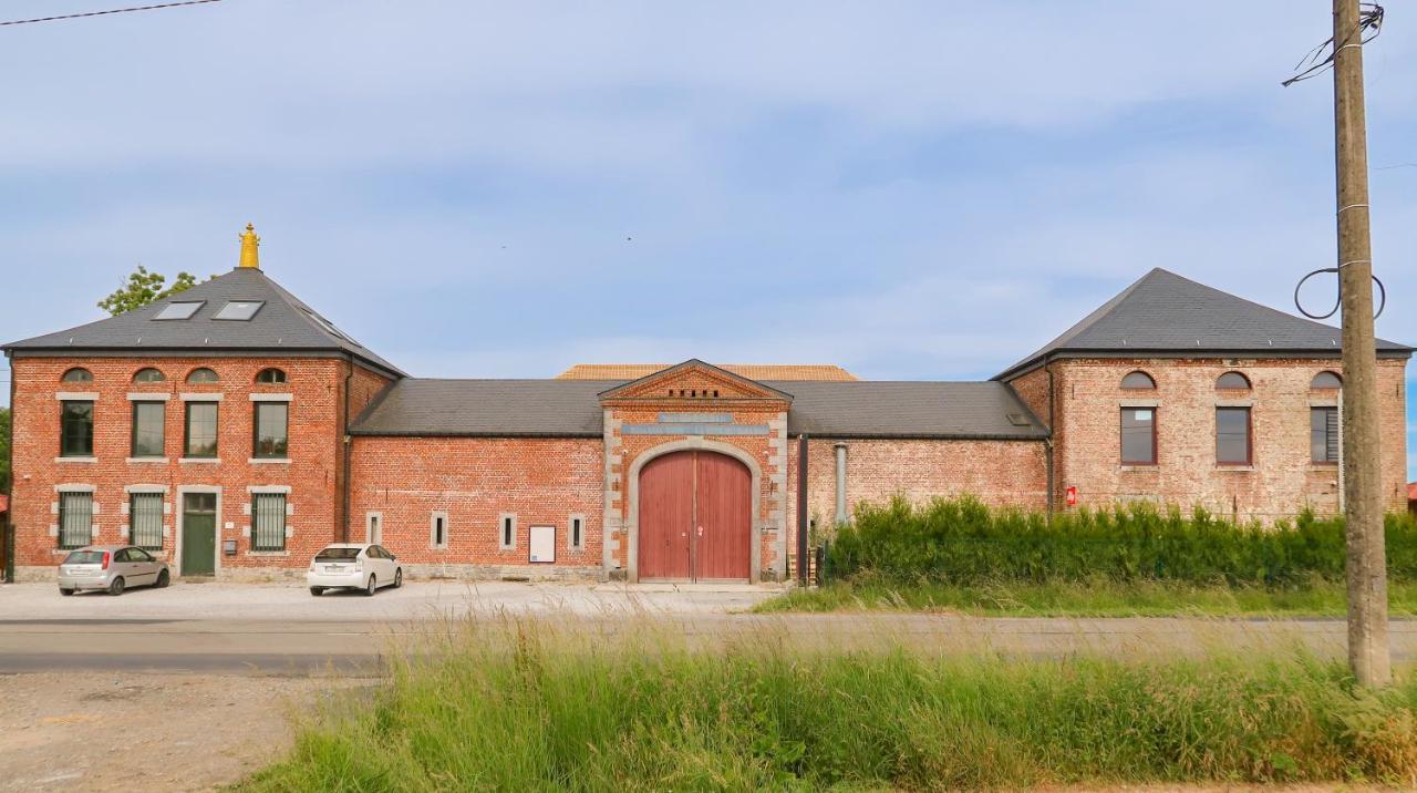 Dharma City Florennes Exterior foto